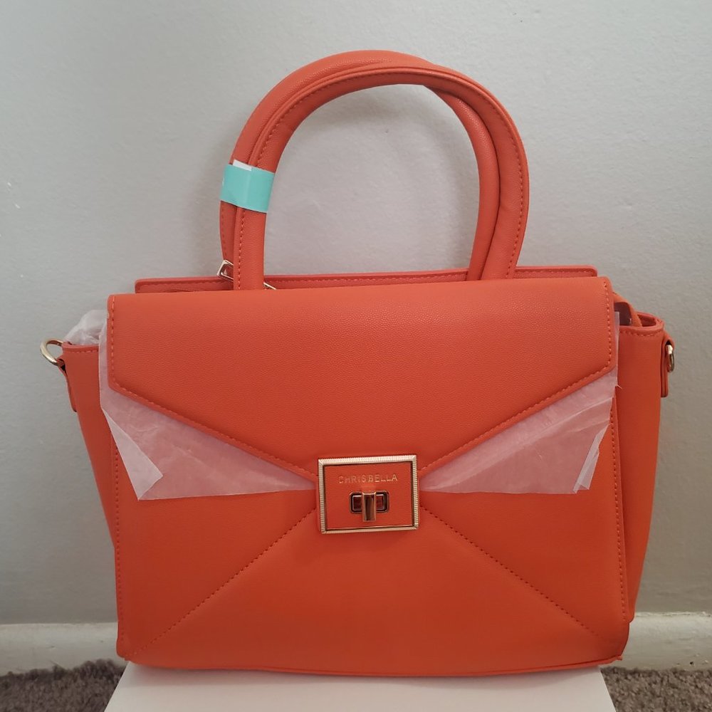 Handbags - Picture 6 of 15